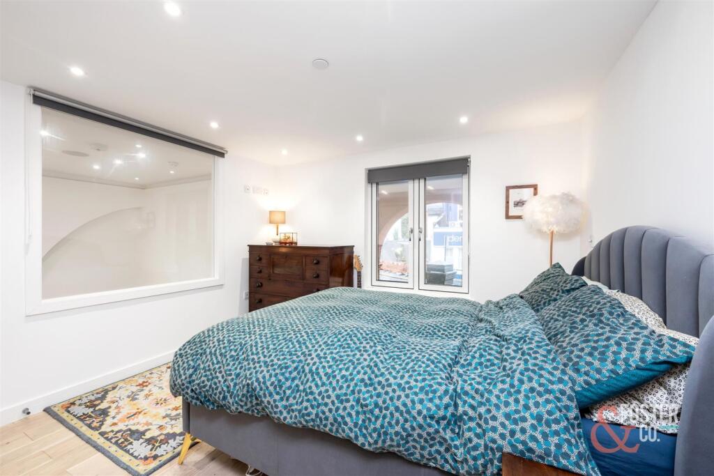 Preston Road, 87, Flat 6-002.jpg