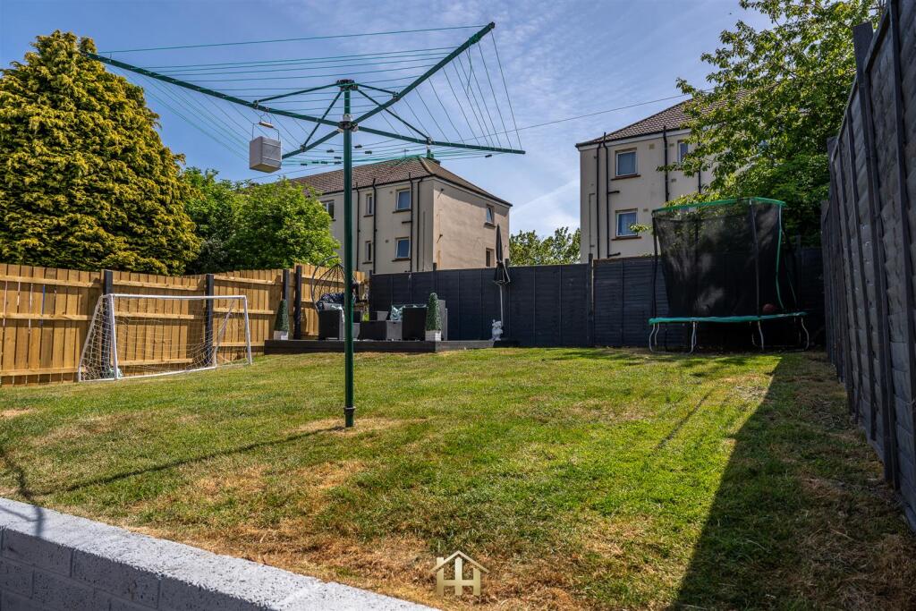 51 BALERNO ST DD4 8RR 230525 EDIT (25 of 56).jpg