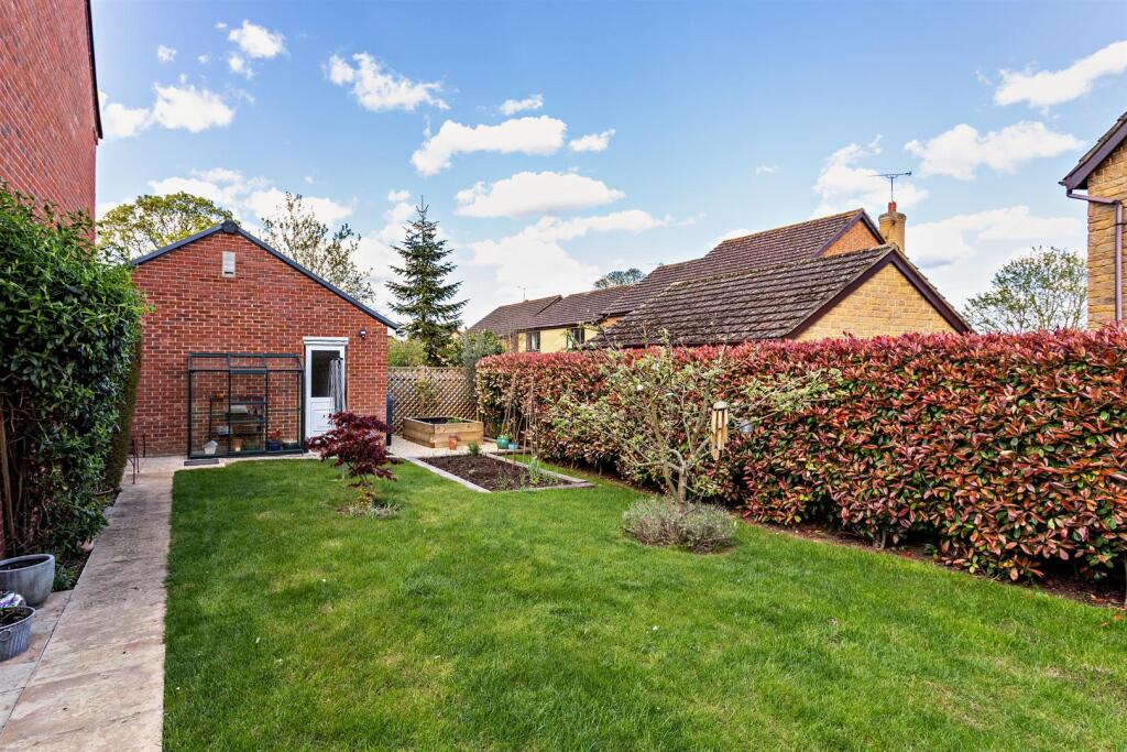 8644199-exterior05-8