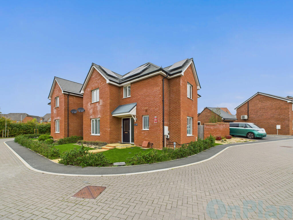 CAM04024G0-PR0038-STILL022 (1)