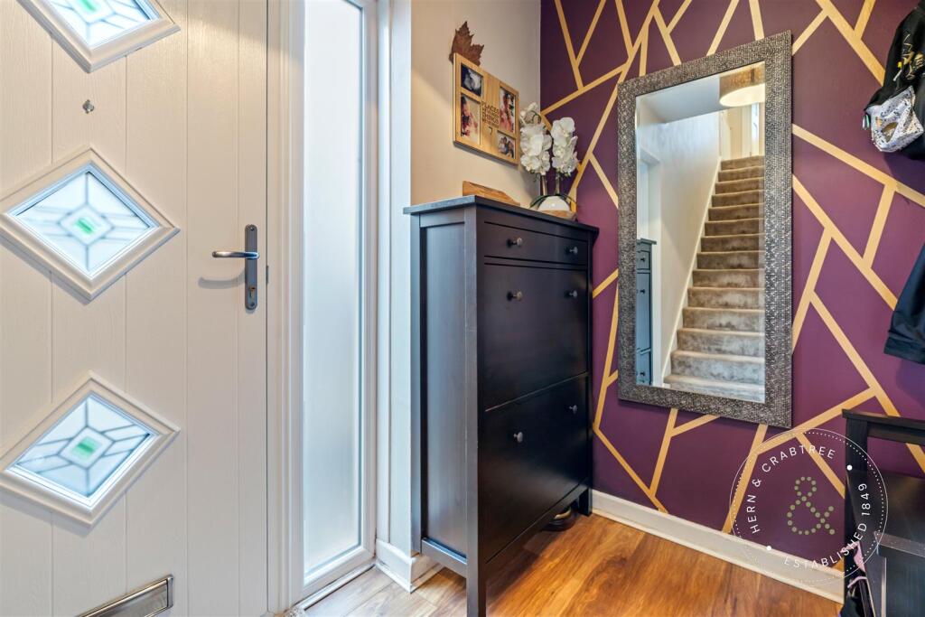 Bryn Pinwydden, Hern Crabtree (18).jpg