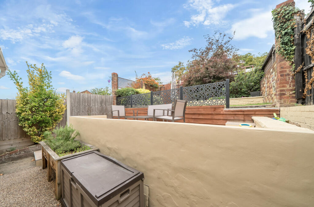 1324163-5-688cee5...