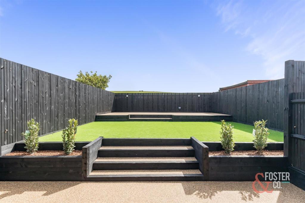 Ridge Close 1-21.JPG