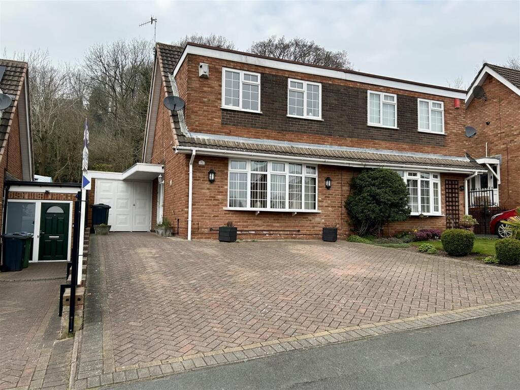 Chatsworth Road Halesowen 1.jpg