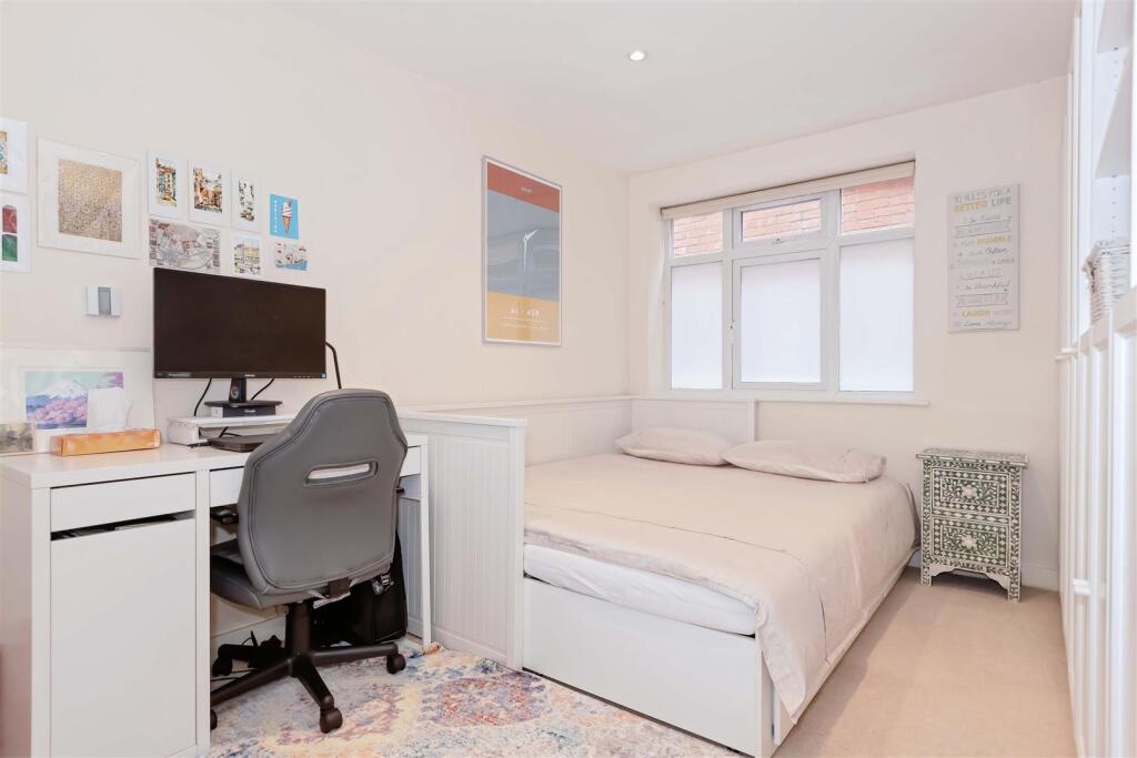 For Sale by Aspire Residential | Wordsworth Road
