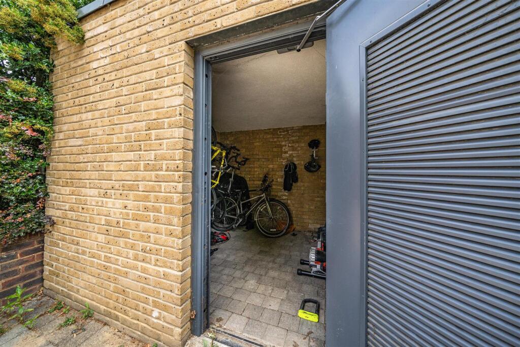 Eden Harper Clarence Walk