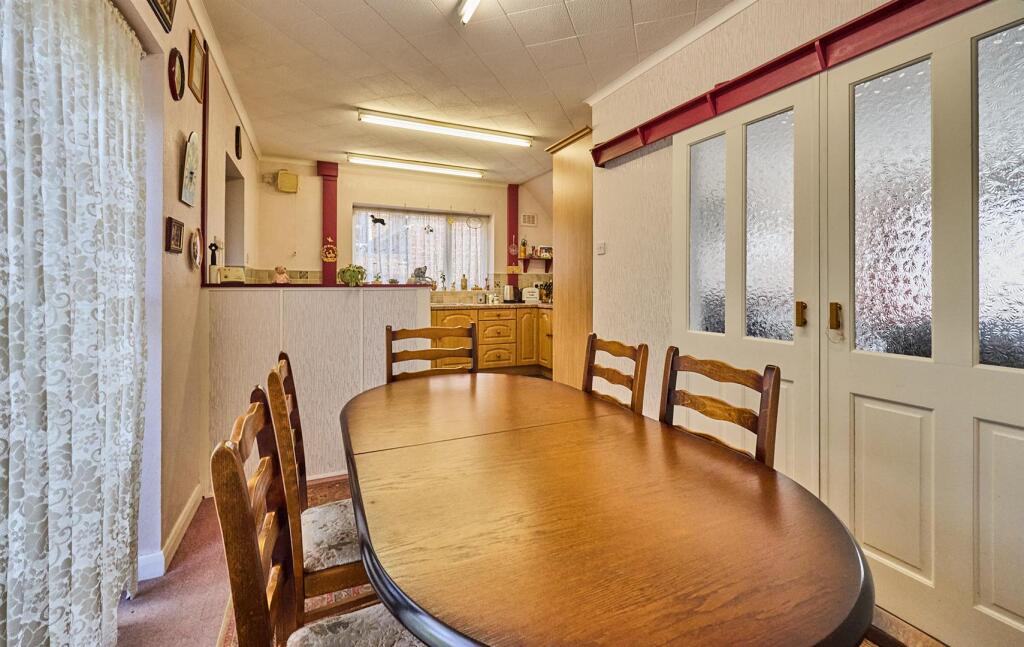 Rear Fitted Dining Kitchen