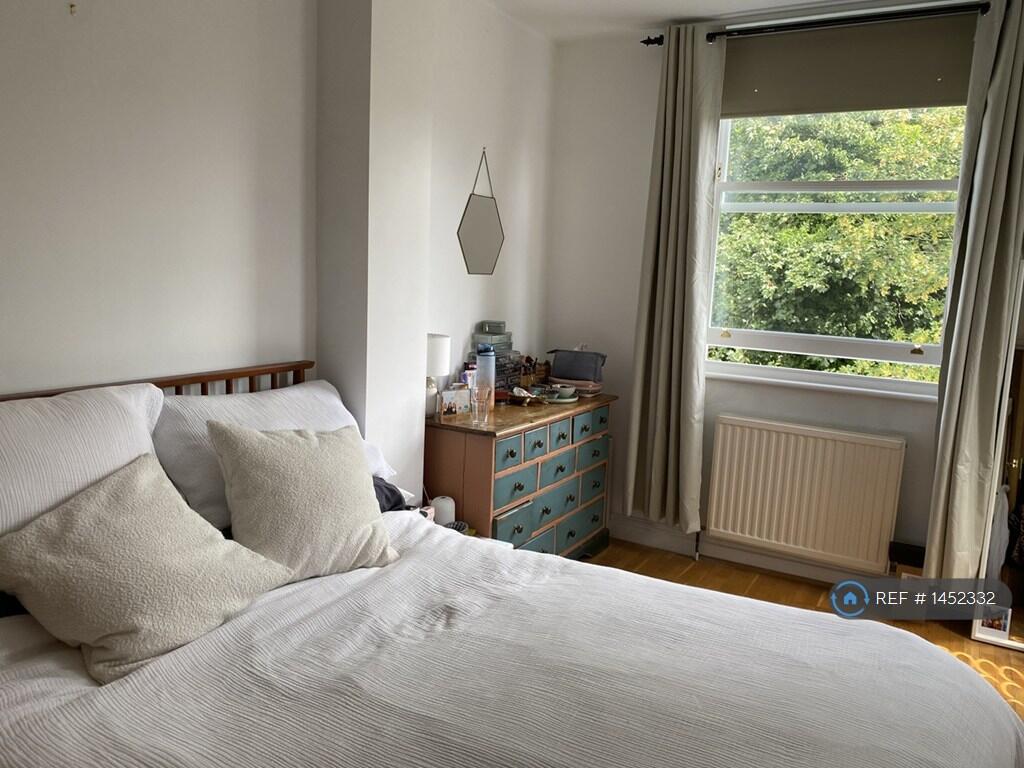 Large Master Bedroom
