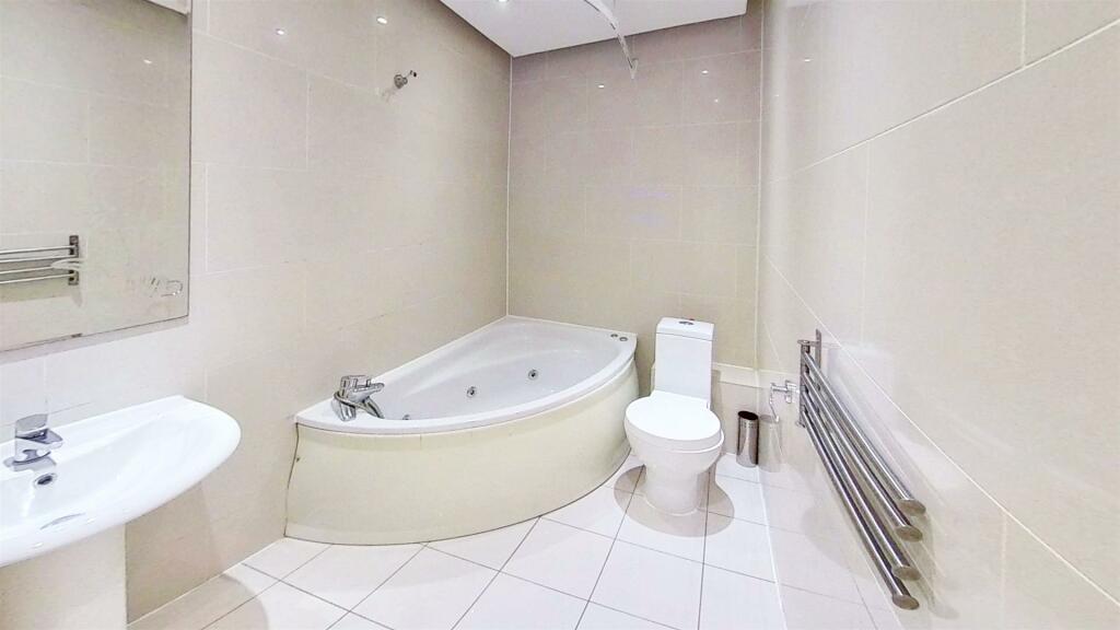 Chiltern-Street-Bathroom.jpg