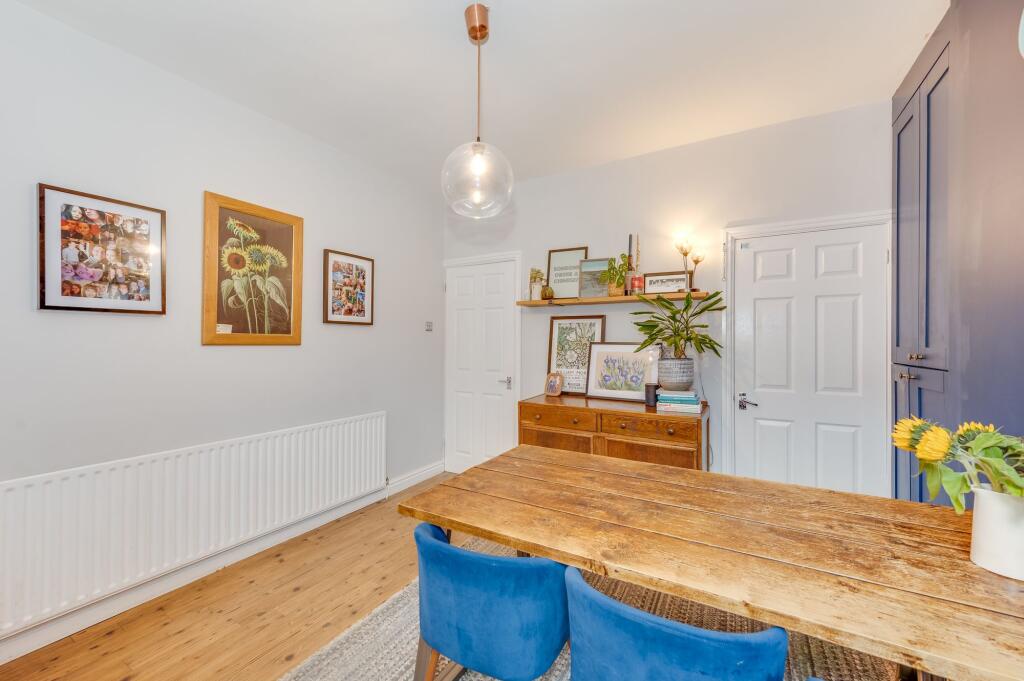 KITCHEN, DINER AND LIVING ROOM