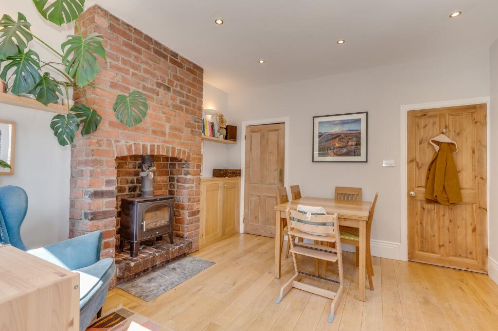 KITCHEN, DINER AND LIVING ROOM