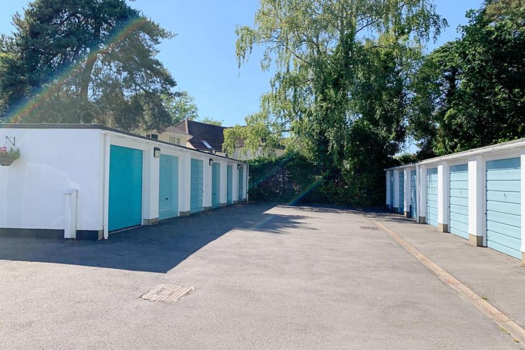 garages