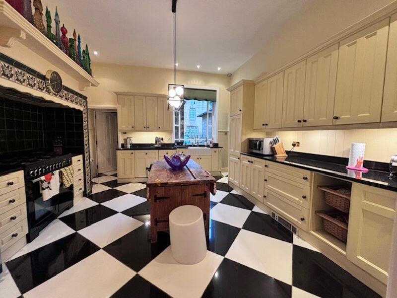 Breakfast Kitchen