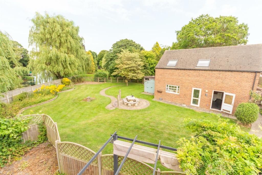 bridge house -12.jpg