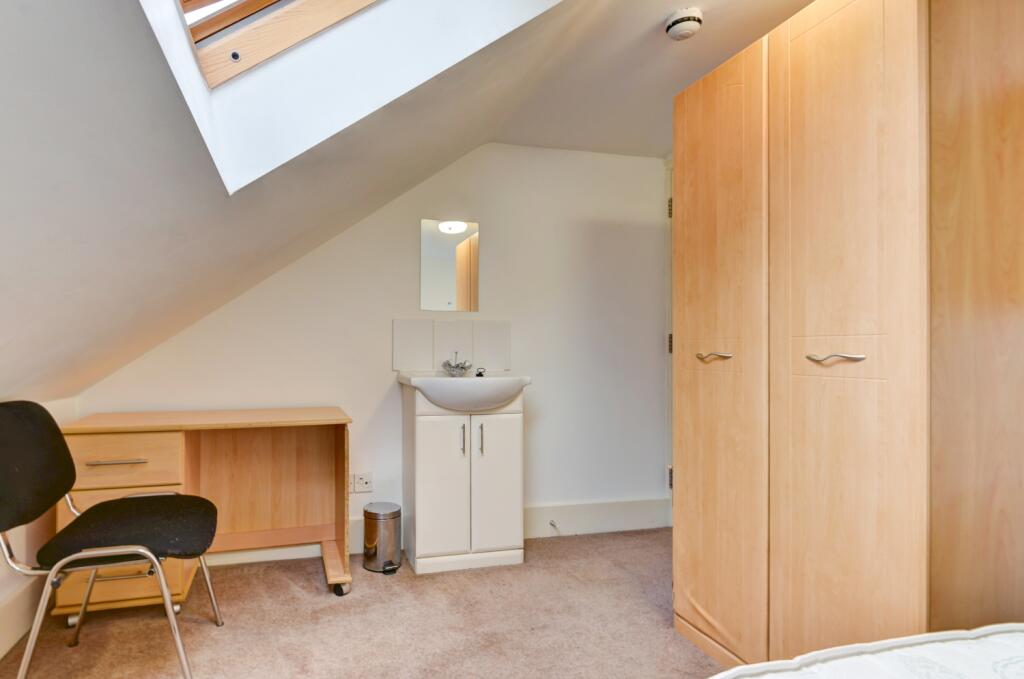 62 Bernard-Bedroom 7 (1)