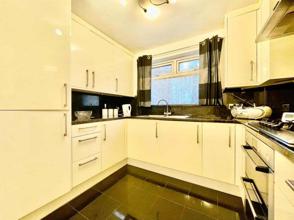 16b65899-2856-48b5-b8a5-81a631e01af3 - Copy.jpeg