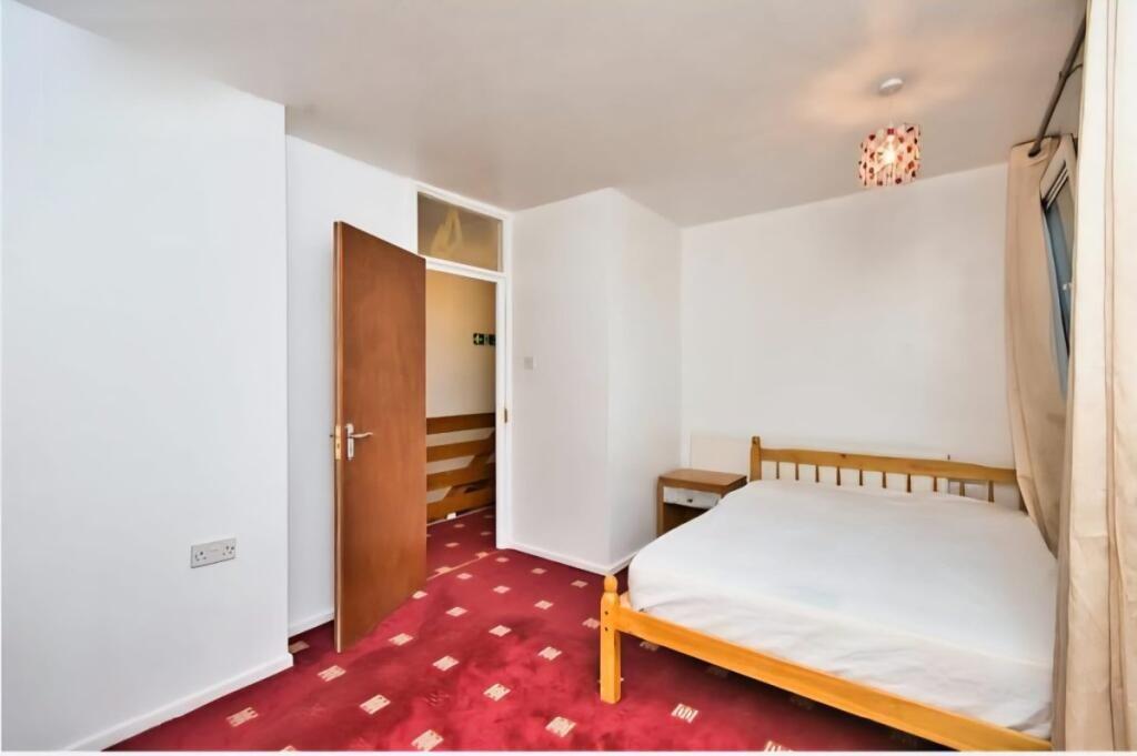 237116_2635_IMG_0...