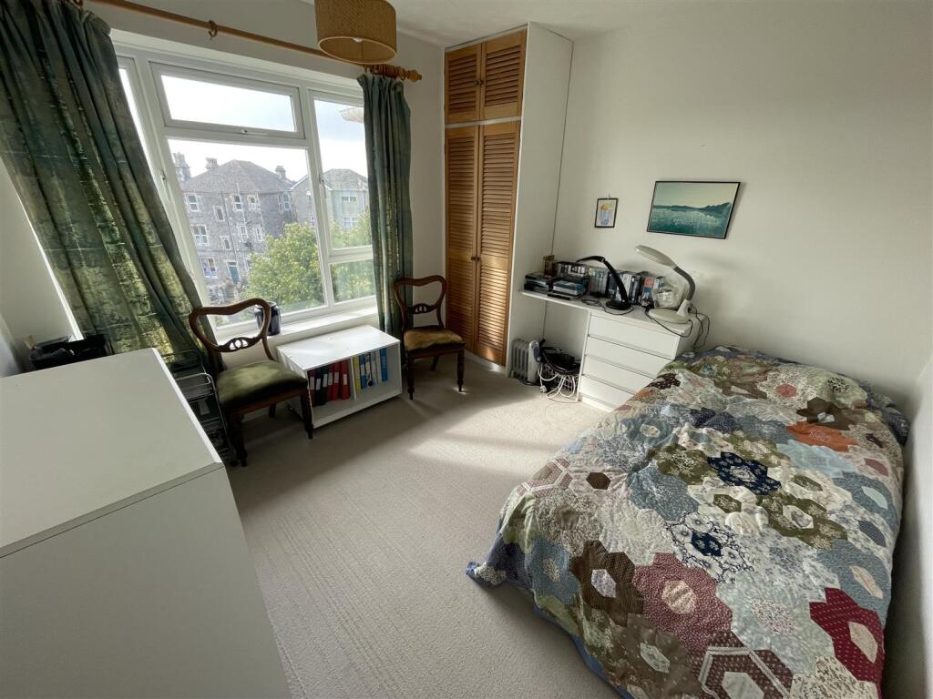 Bedroom 2.jpeg