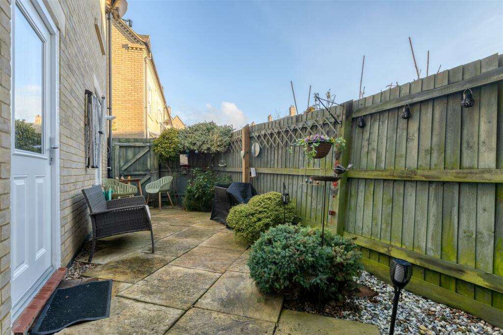 South Facing Garden