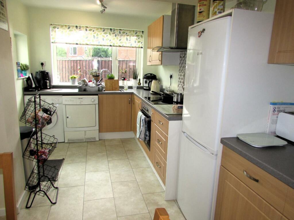 CambridgeRd73kit4.JPG