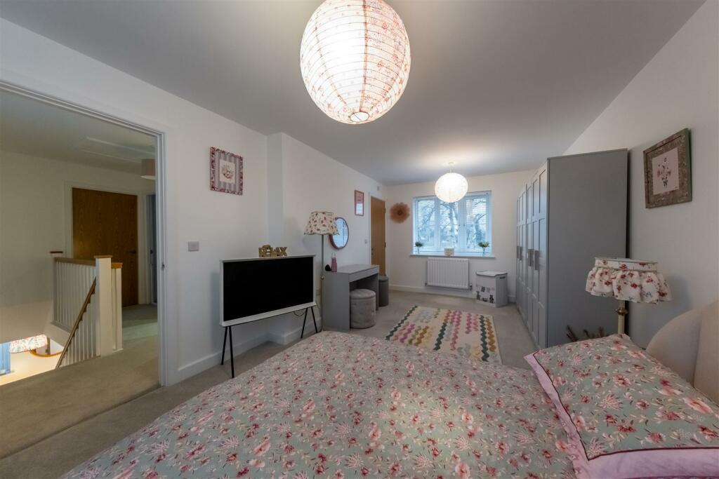 8 Mulberry Avenue-023.jpg