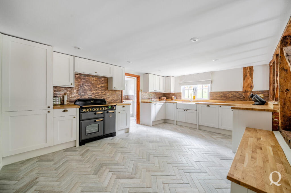 6b9e948e-09d7-4e8...