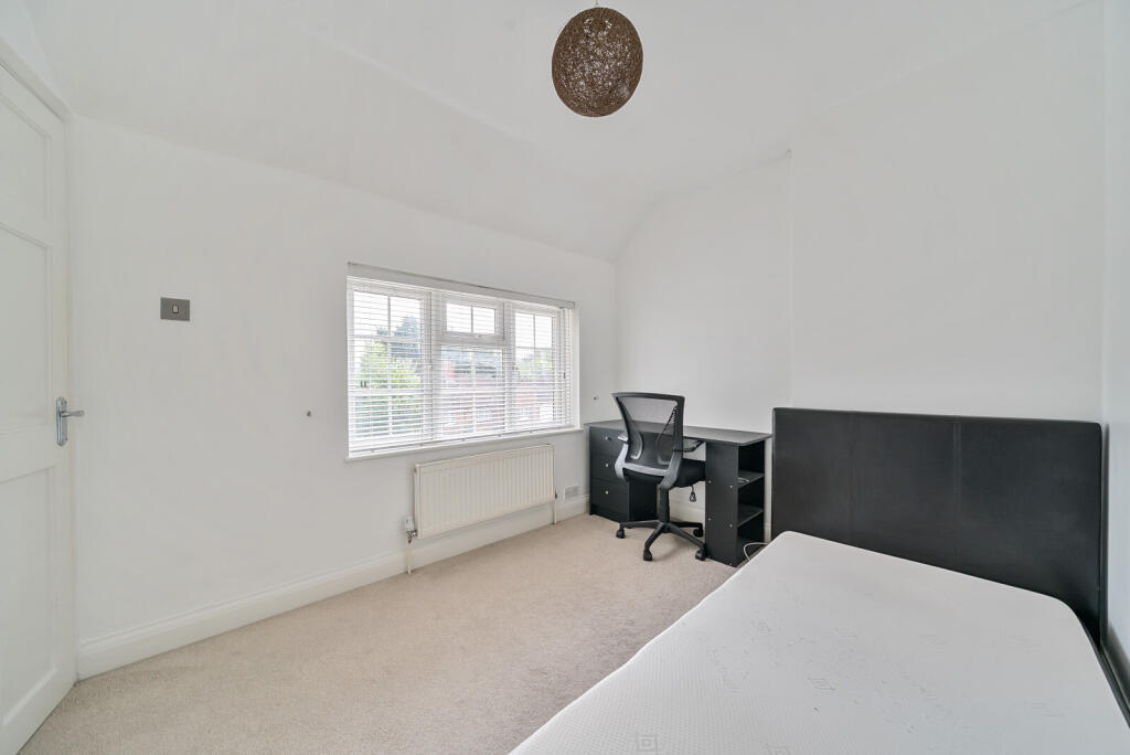 1316099-8-68592ea...