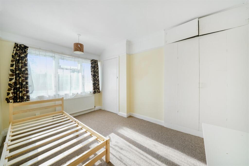 1 Tonfield Road - DXkKdzmRGs5QkkqQHBPo.jpg