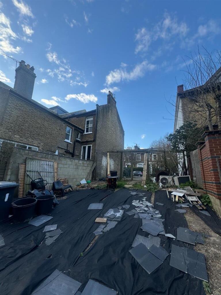 Photo 11-03-2025, 16 36 30.jpg