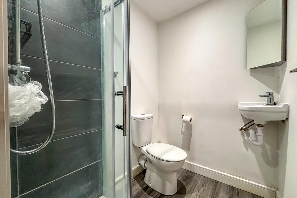 Bedroom One Ensuite