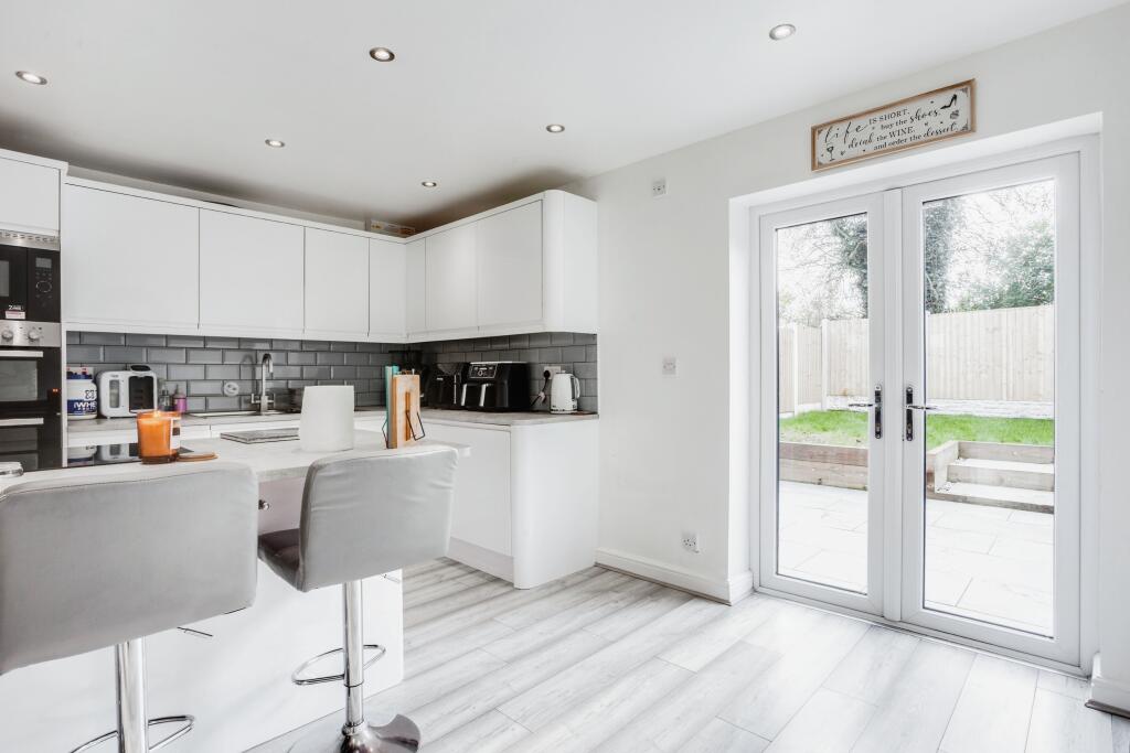 ThroughLoungeKitchen
