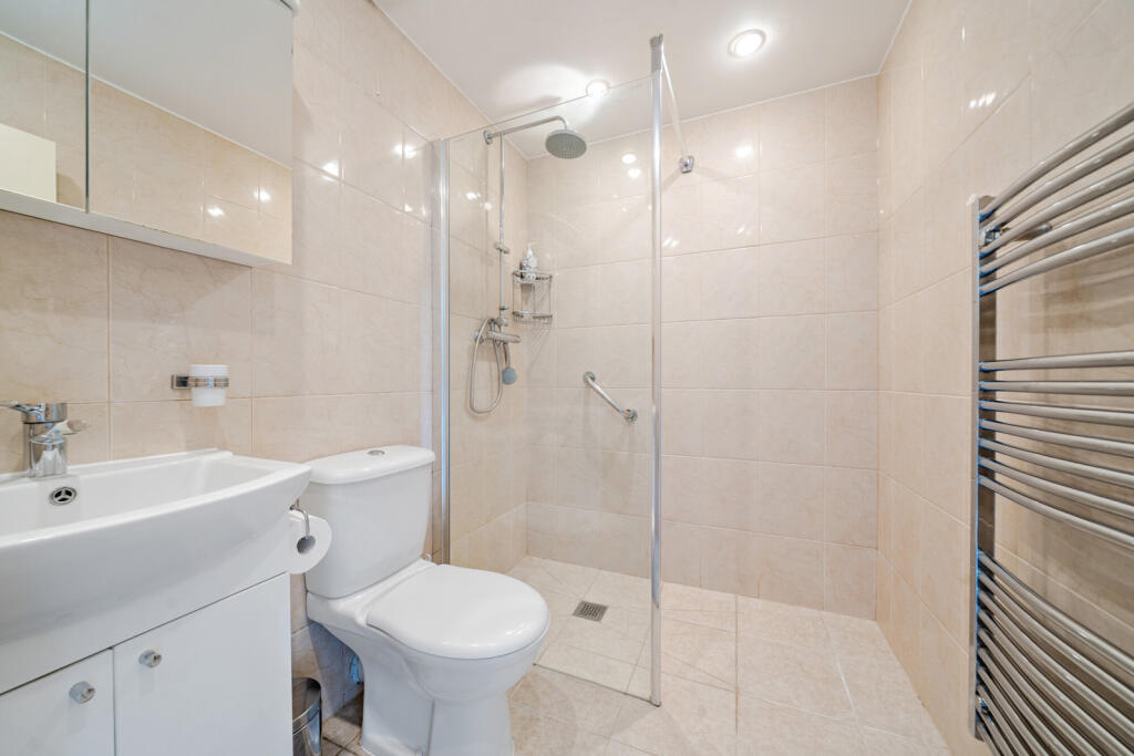 1344283-11-68adf5...