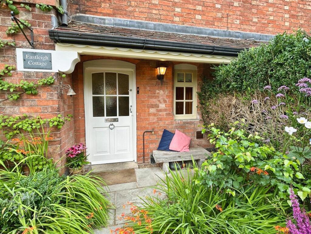 ada804a4-0-4080-BD79-5F501E11B19B-5888-00000341594