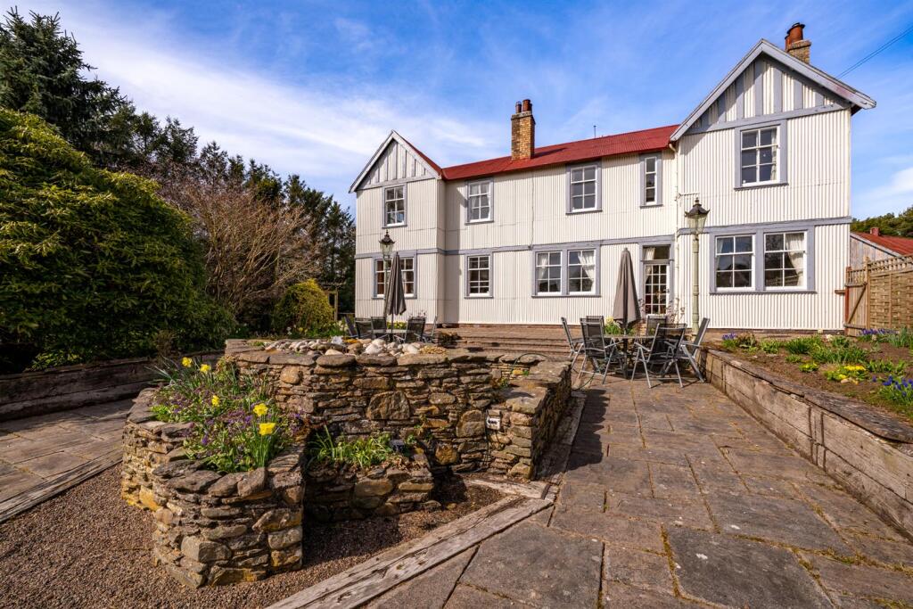 Pinewood House Gordon-44.jpg