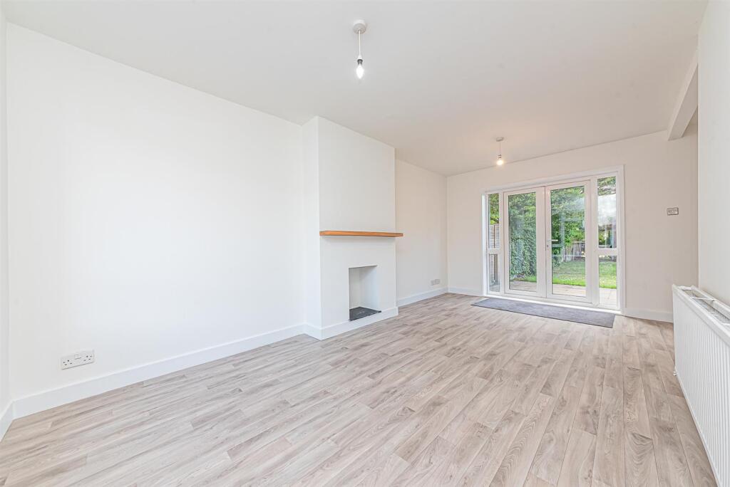 11 Wimbledon Road (12).jpg