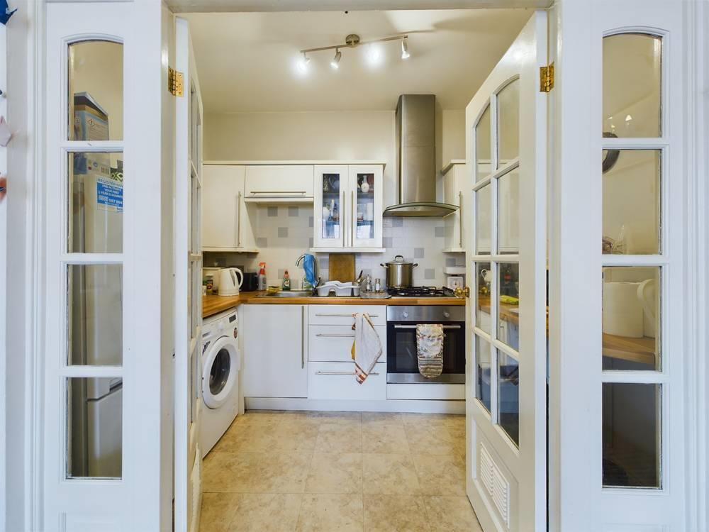Kitchen.jpg