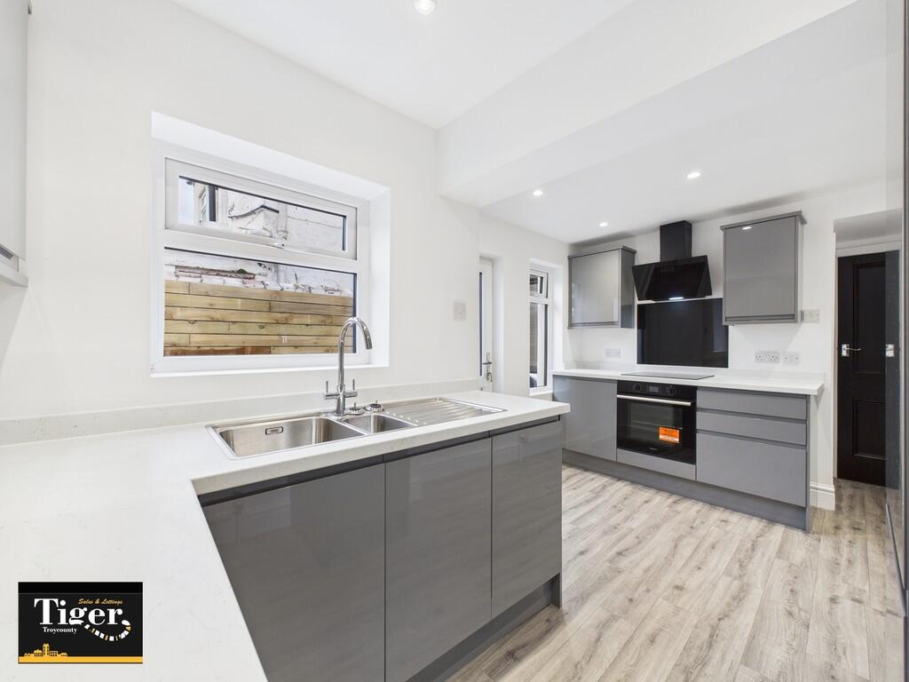 CAM03440G0-PR0402...