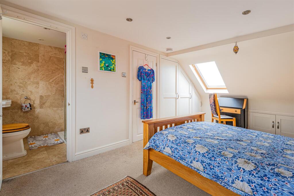 Amesbury Road 47-23.jpg