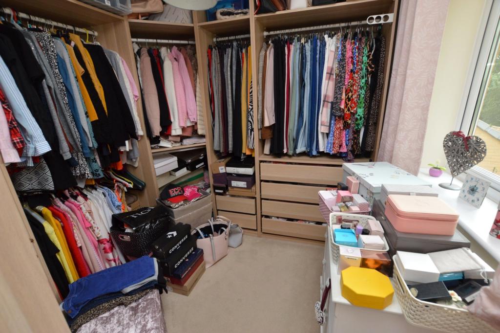 Dressing Room/Bed 5