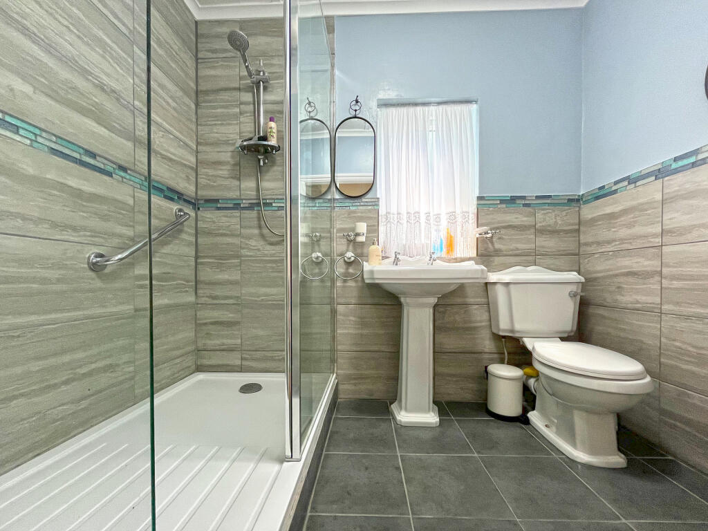 BATH 1 (2)