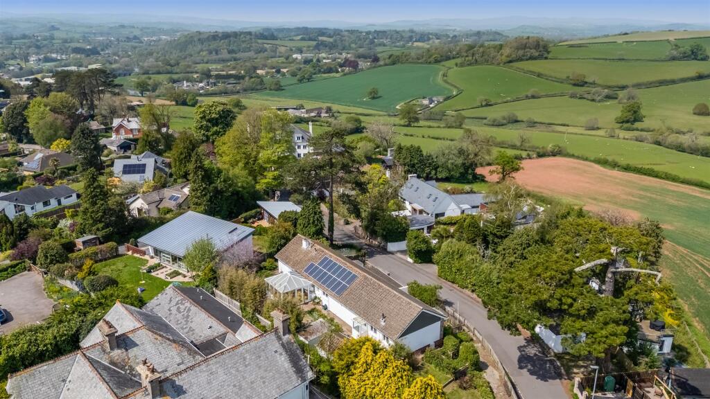 A06 - Jubilante, Totnes - 250501.jpg