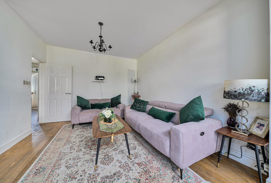 1310835-15-684afb...