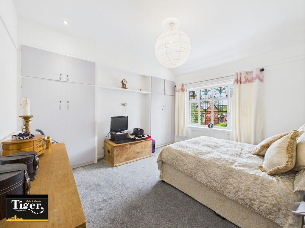 CAM03440G0-PR0335...