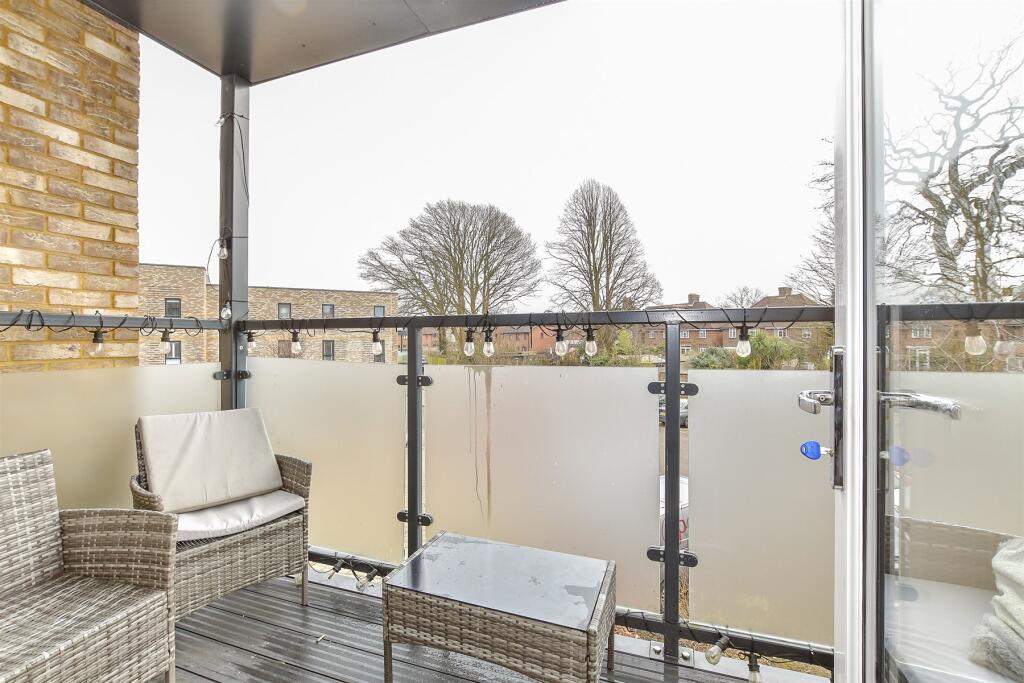Balcony / Terrace