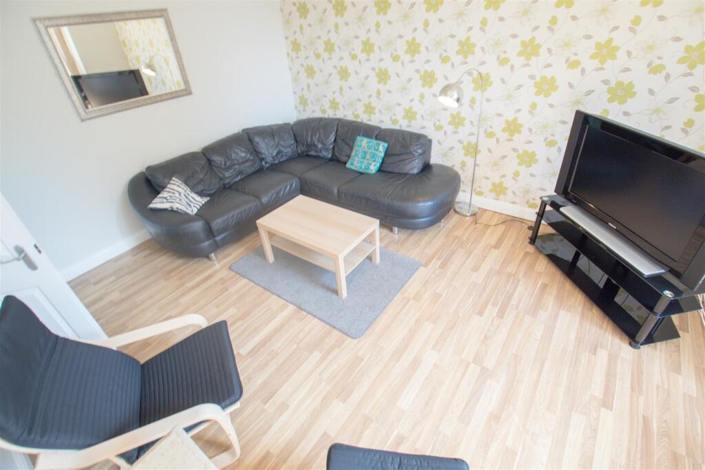 living room .jpg