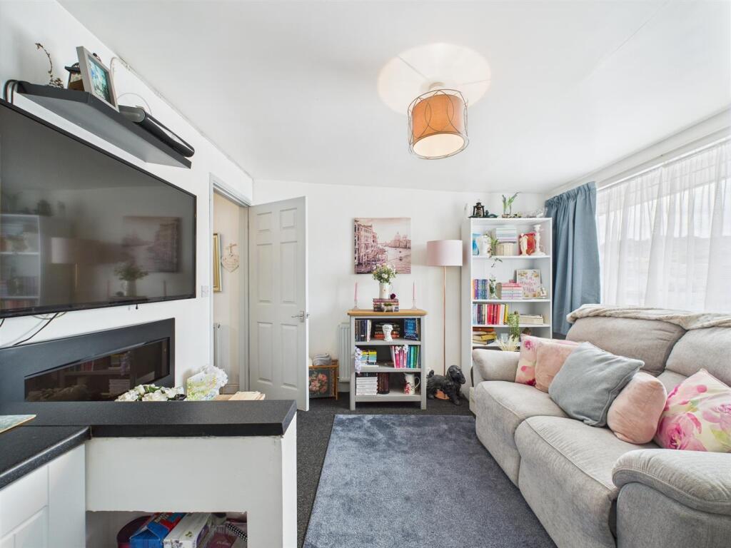 Annex Living Room (1)