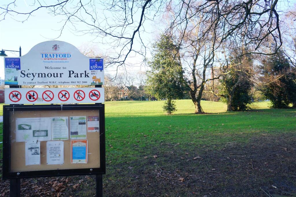 SP-Old Trafford Park.JPG
