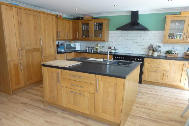 Fitted Kitchen