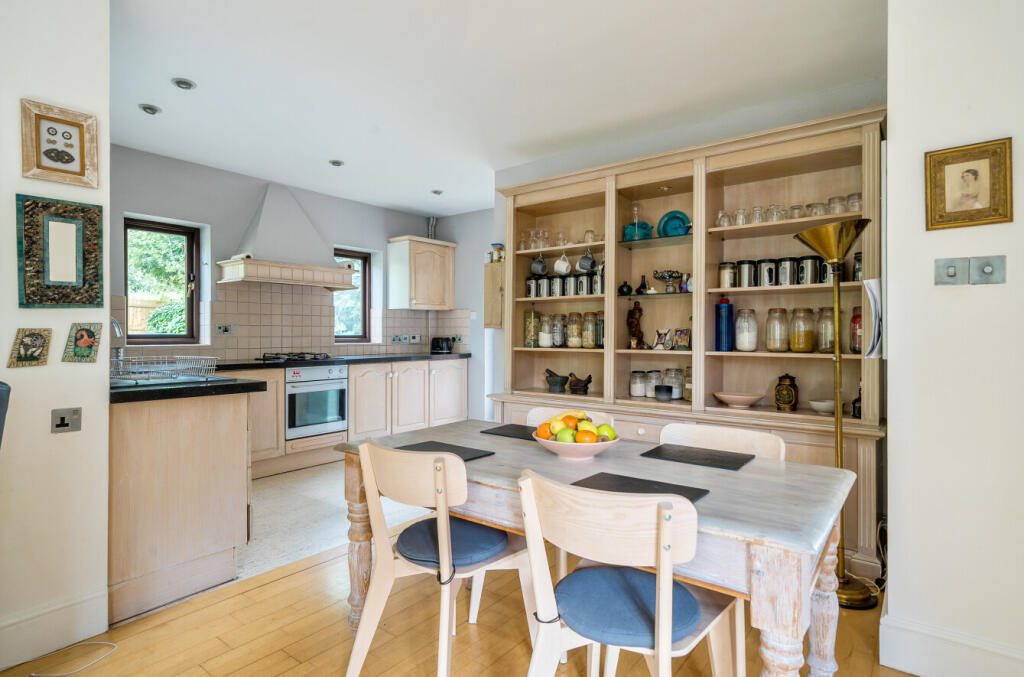 1342426-16-68a59f...