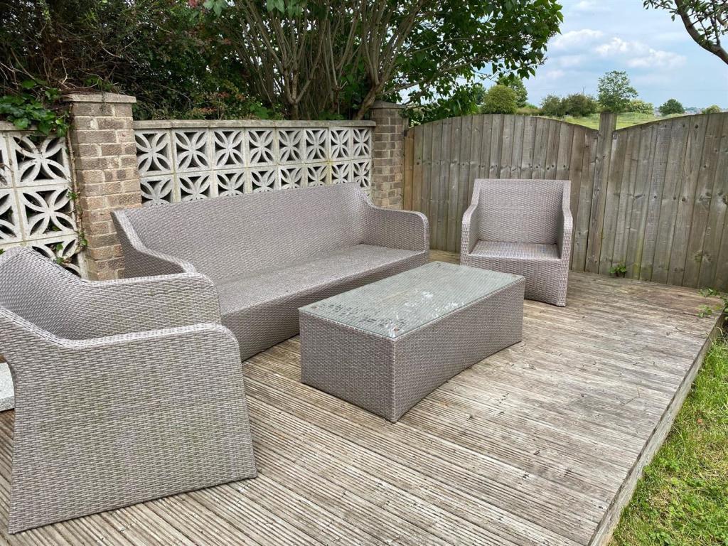 woodward court 14 seating.jpg